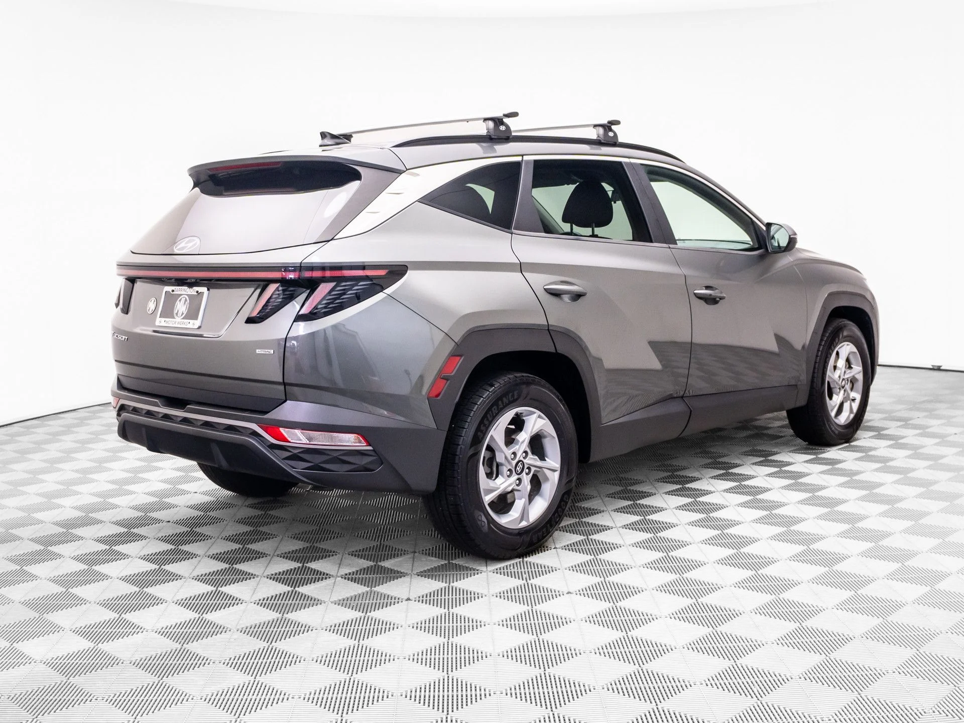 Used 2022 Gray Hyundai SEL image 6