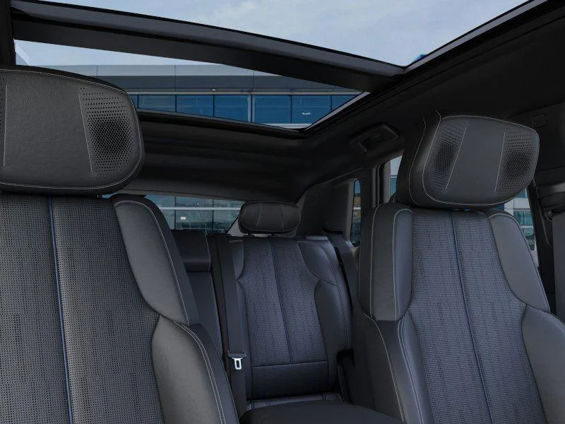 New 2026  Cadillac Signature Sport image 24