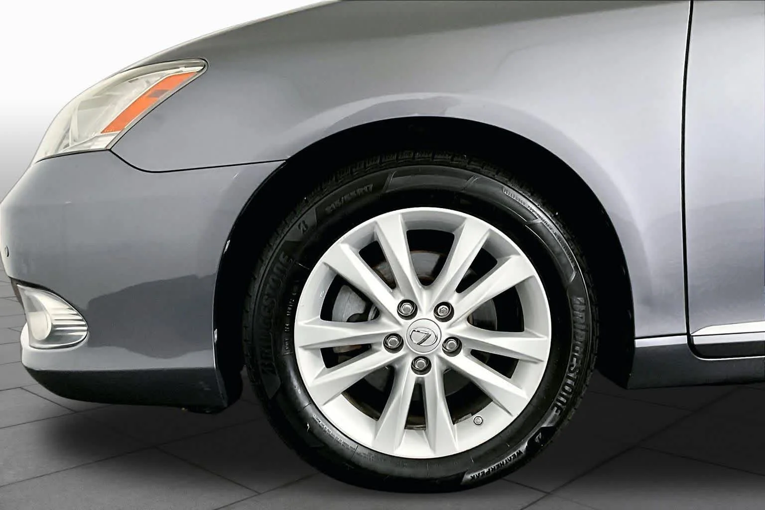 Used 2012 Nebula Gray Pearl Lexus  image 11