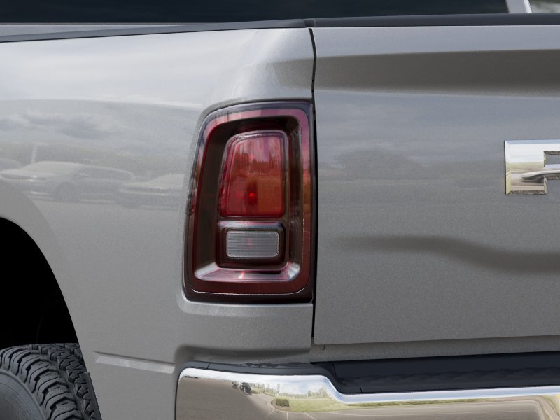 New 2026 Silver-Zynith Exterior Paint RAM Tradesman image 27