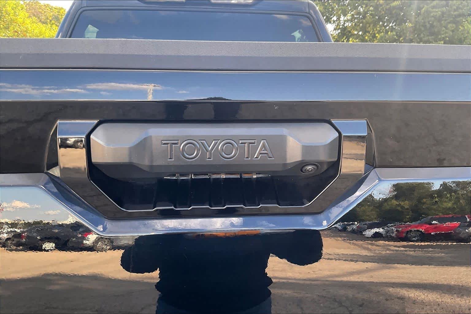 Used 2026 Midnight Black Metallic Toyota SR5 image 30