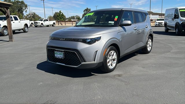 Used 2024 Steel Gray Kia LX image 7