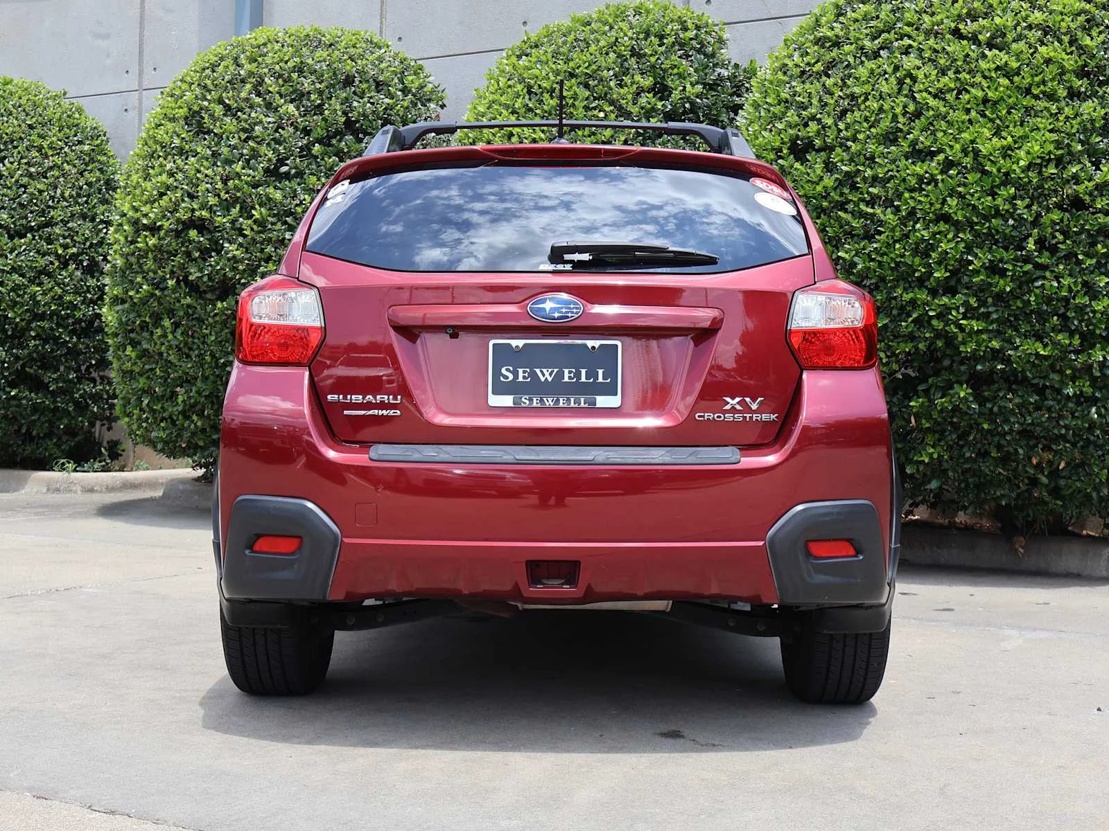 Used 2015 Venetian Red Pearl Subaru Premium image 9