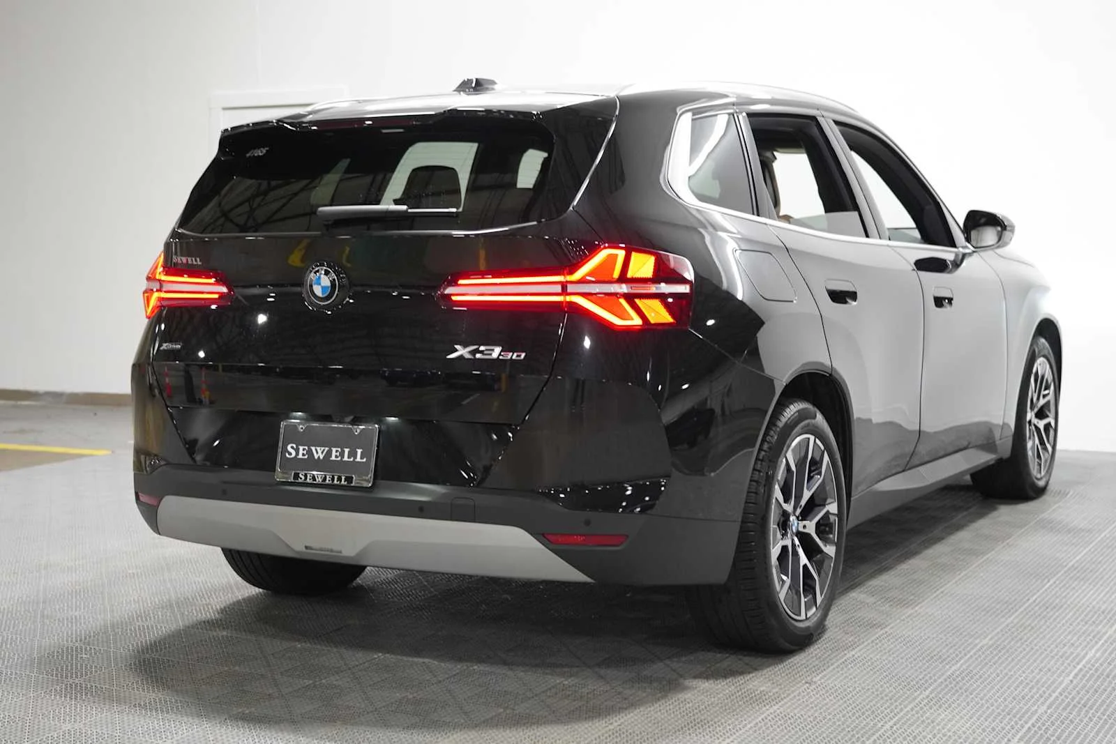 Used 2026 Black Sapphire Metallic BMW 30 xDrive image 4