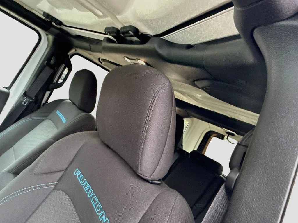 Used 2023 White Jeep Rubicon 4xe image 20
