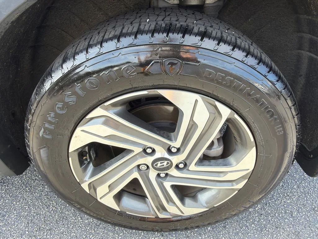 Used 2022 Gray Hyundai SEL image 20
