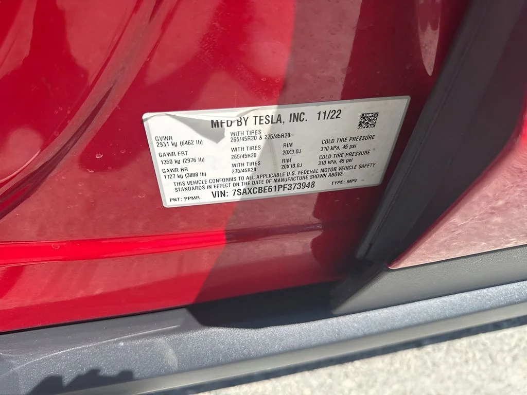 Used 2023 Red Tesla Plaid image 40