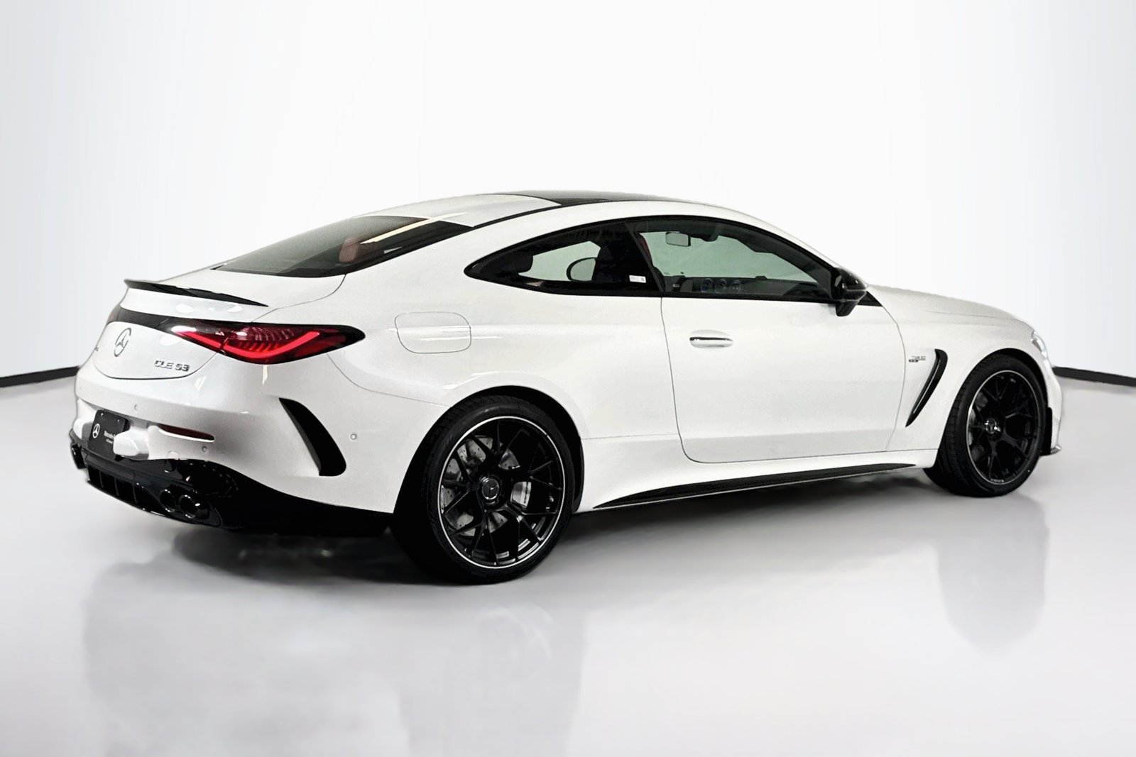 New 2027 MANUFAKTUR Moonlight White Metallic Mercedes-Benz AMG® CLE 53 image 5