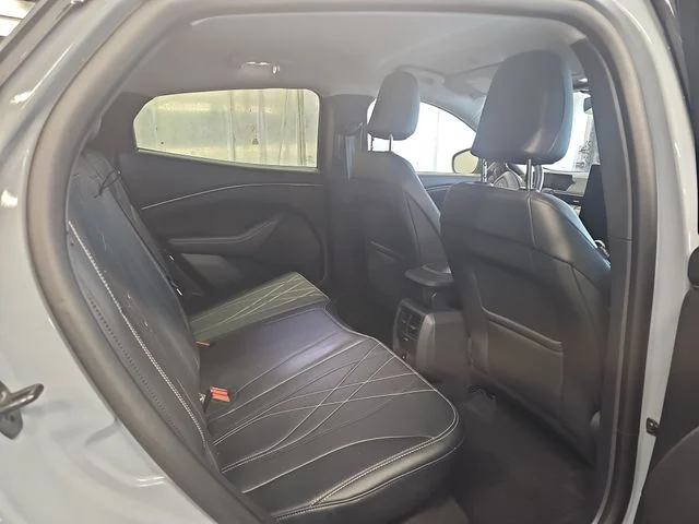 Used 2025 Gray Ford Select image 11