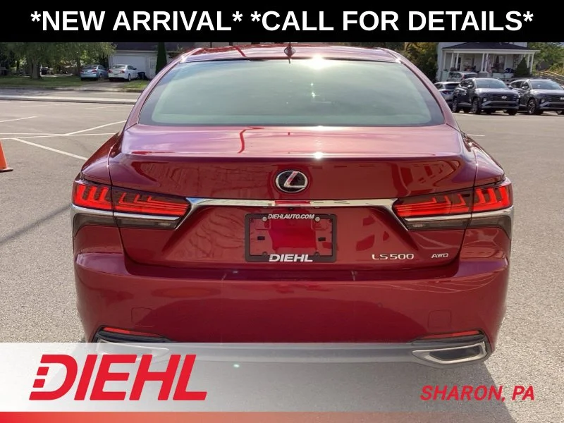 Used 2018 Red Lexus 500 Base image 7