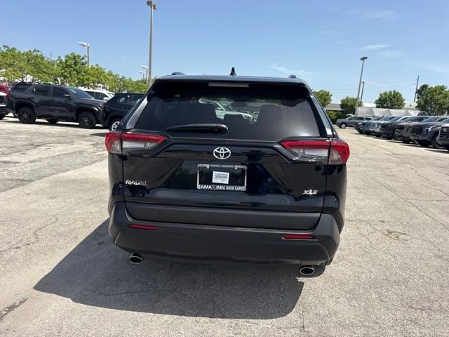 Used 2025 Black Toyota XLE image 4