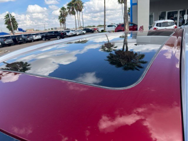 Used 2022 Red Nissan SV image 7