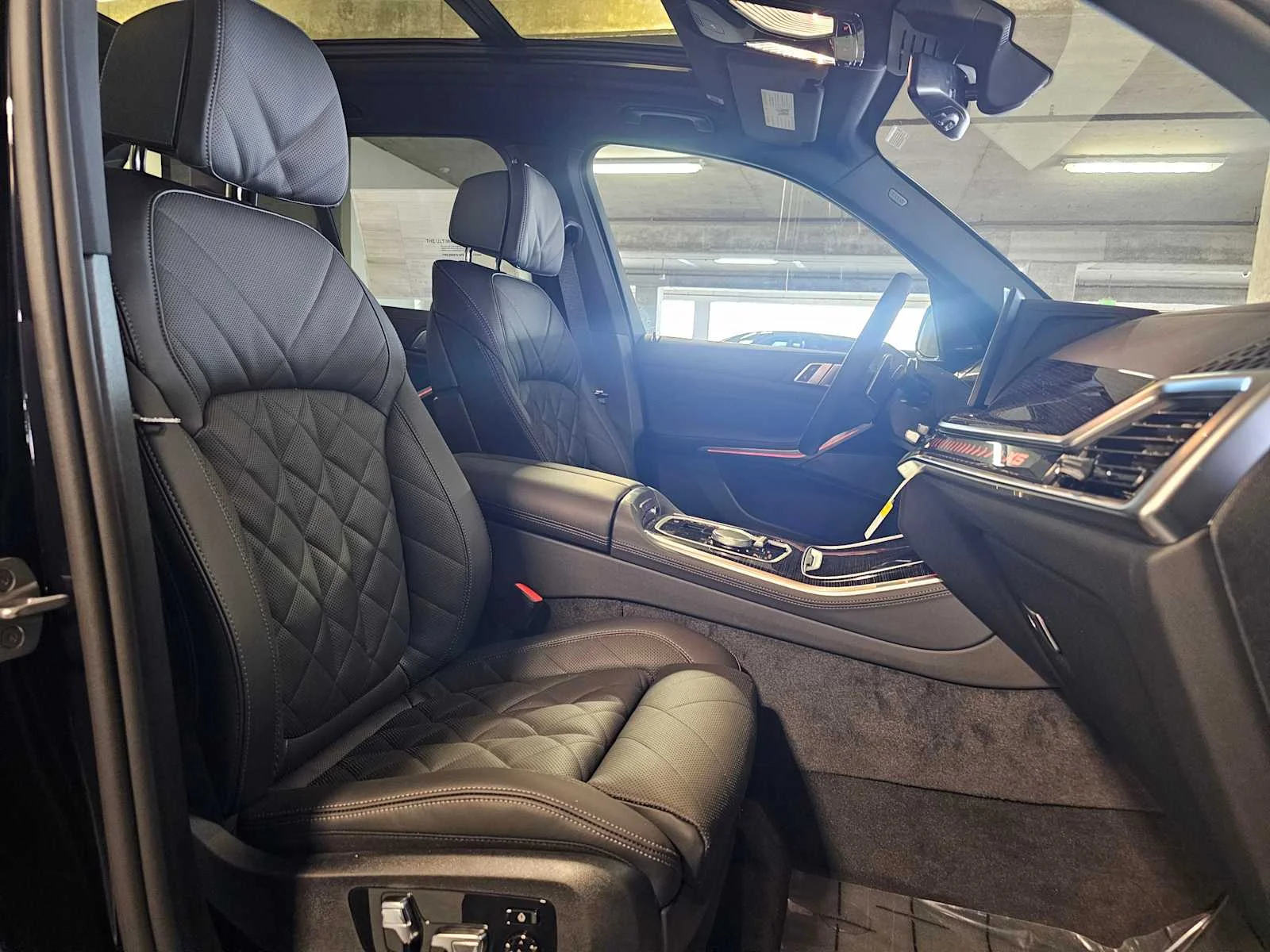 New 2026 Carbon Black Metallic BMW xDrive40i image 40