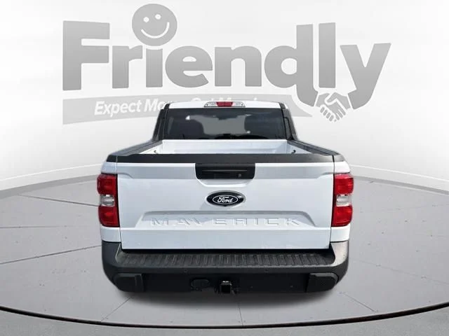New 2026 Oxford White Ford XLT image 6