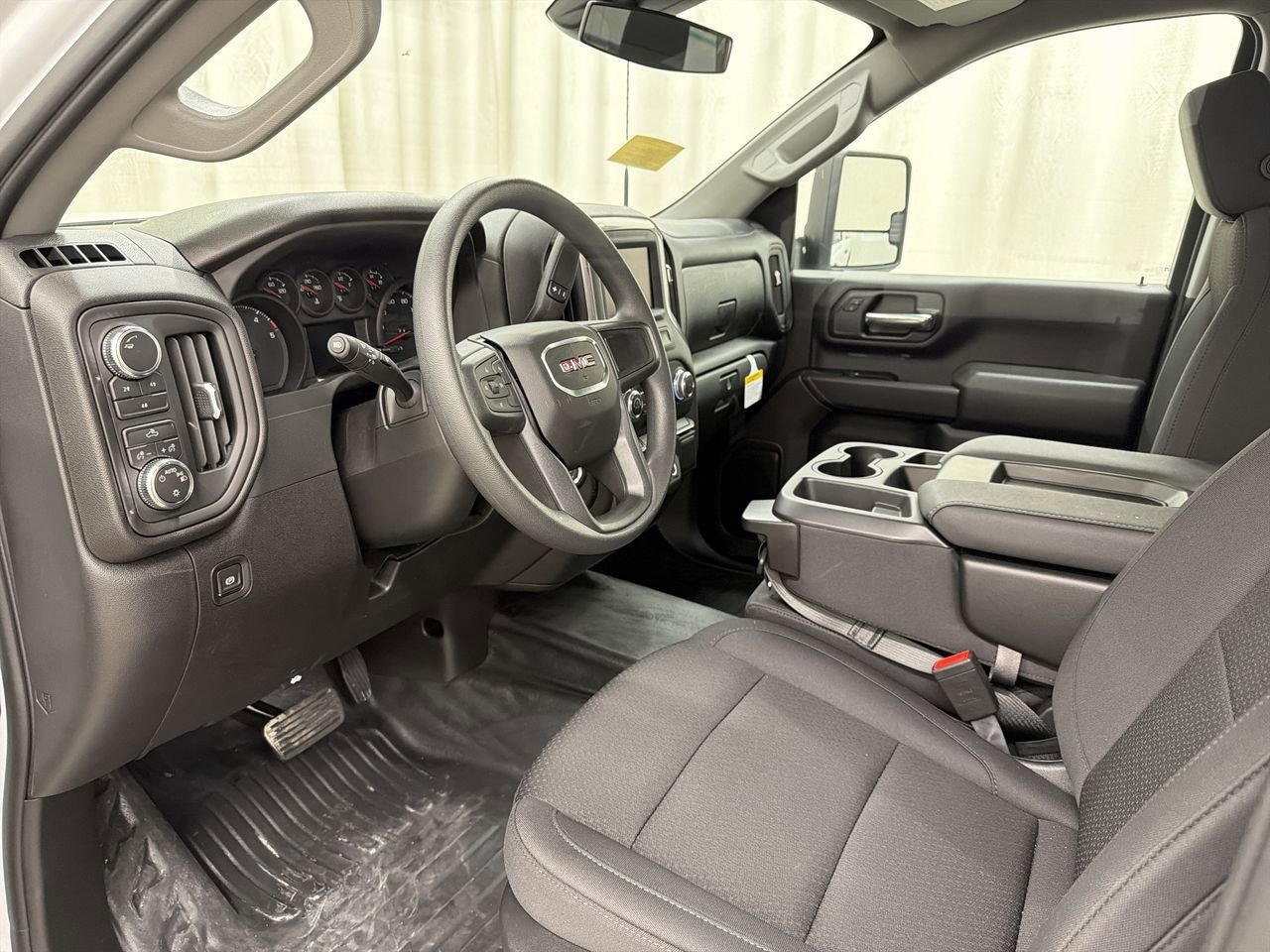 2026 GMC Sierra 2500HD Pro - Photo 13