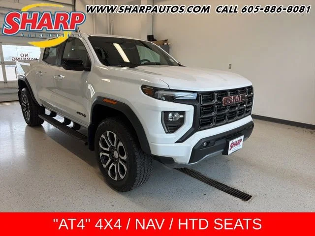 2024 GMC Canyon AT4 4WD Crew Cab Short Box's photo
