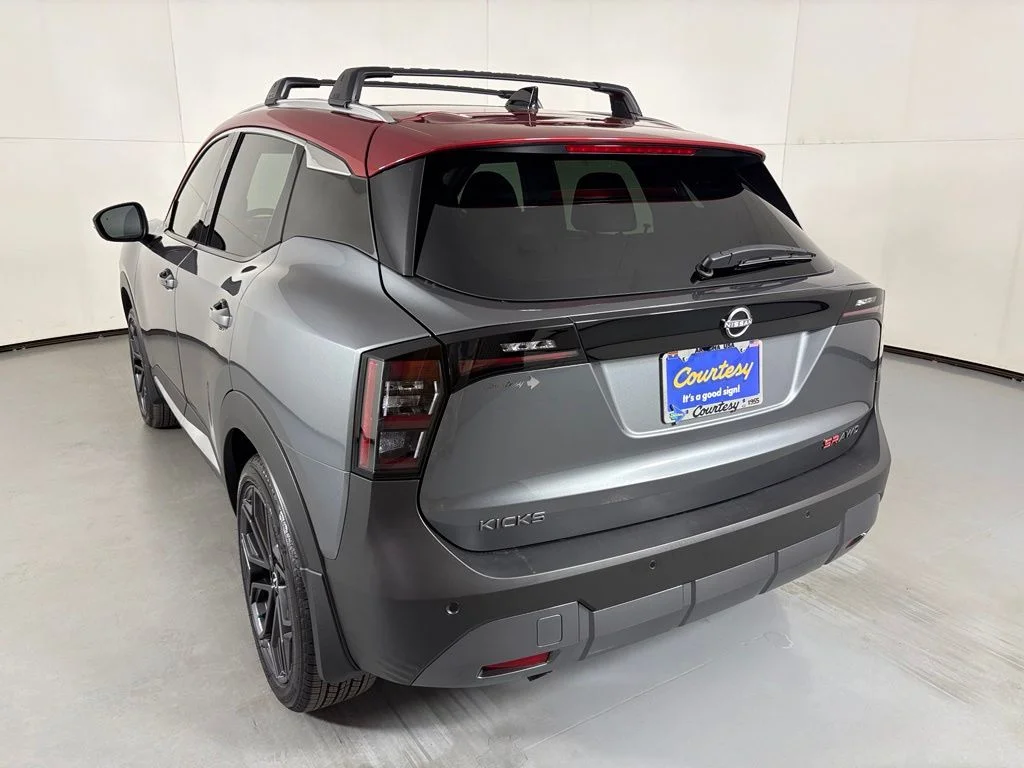 2026 Nissan KICKS SR AWD - Photo 6