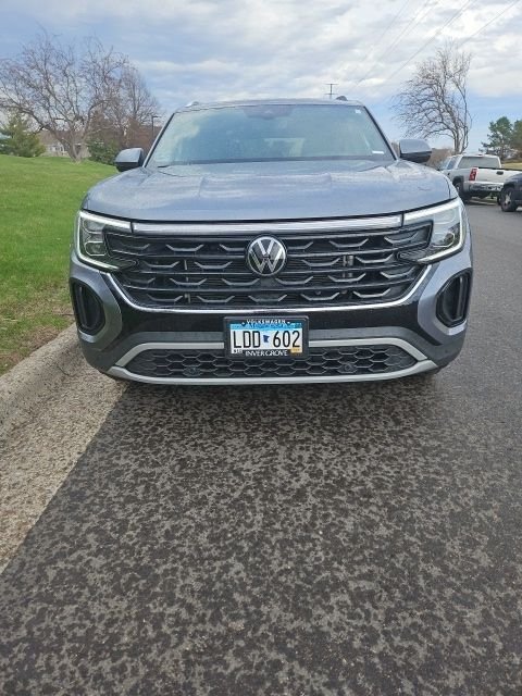 Certified 2024 Volkswagen Atlas Cross Sport SE w/Tech with VIN 1V2KE2CAXRC220542 for sale in Inver Grove Heights, Minnesota