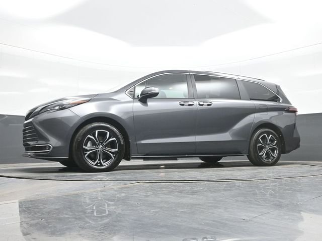Used 2025 Gray Toyota Platinum image 21