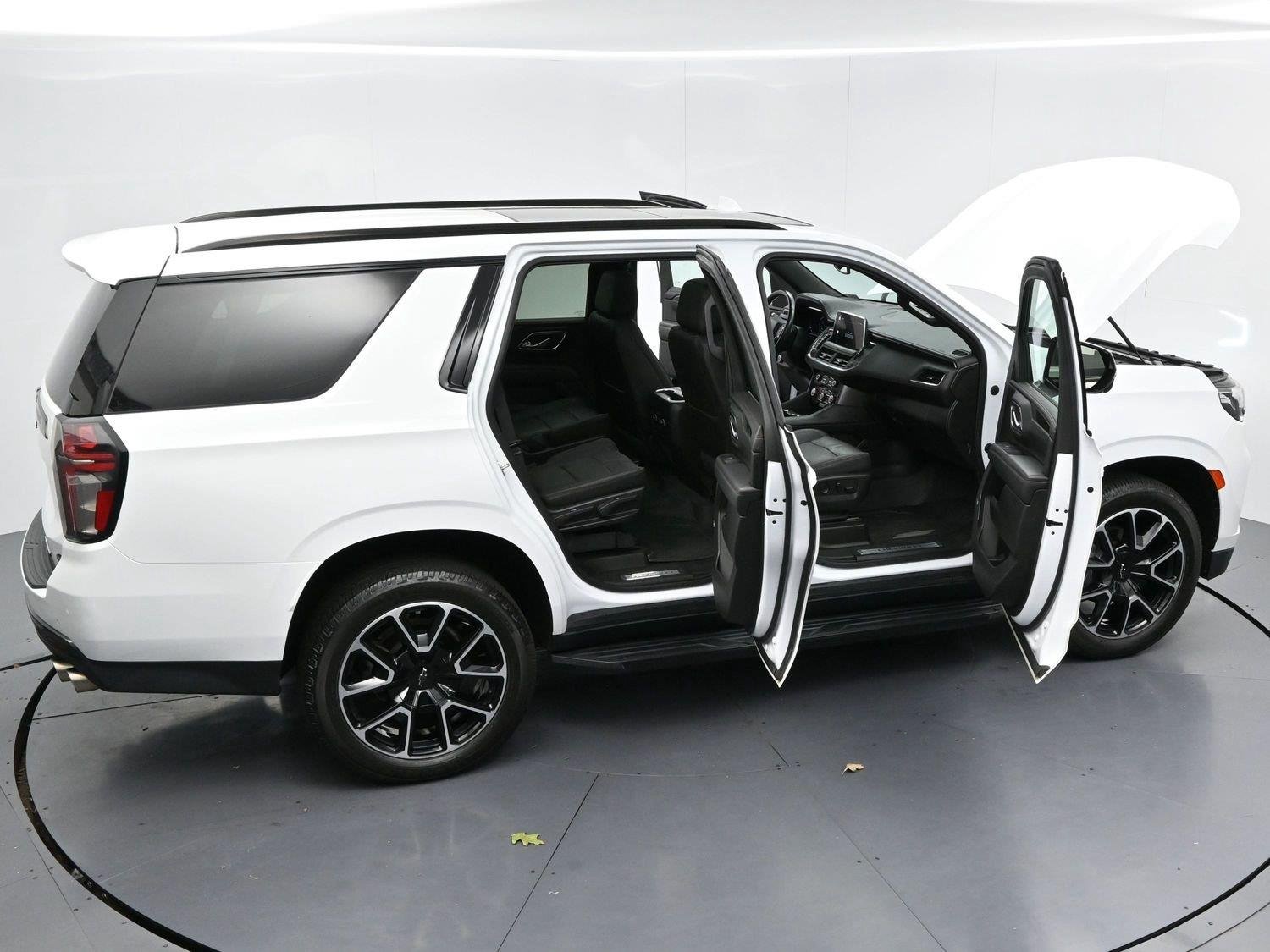 Used 2022 Summit White Chevrolet RST image 40