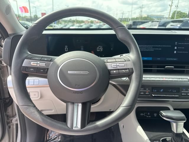 Used 2024 Gray Hyundai SEL image 16