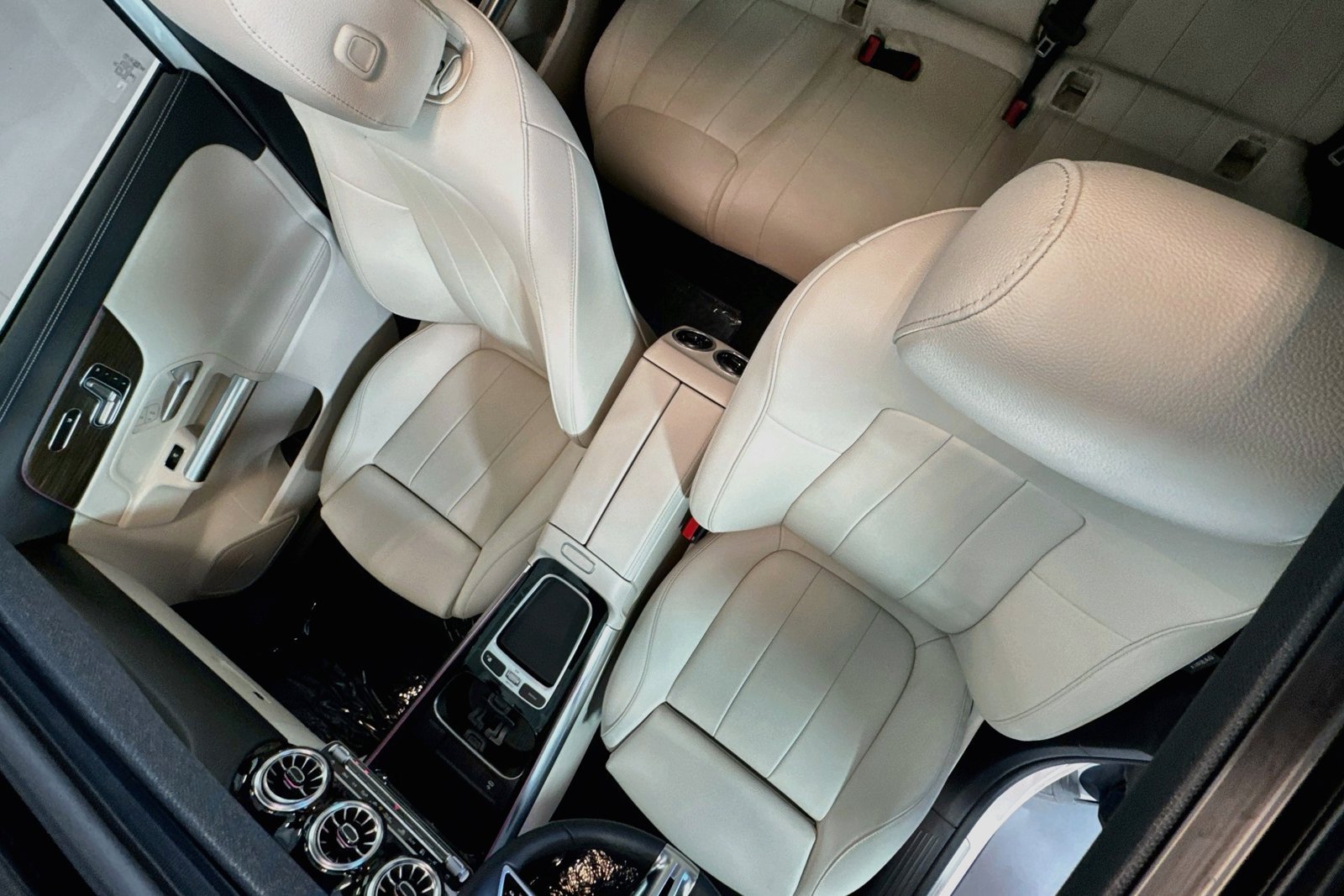 Used 2026 Polar White Mercedes-Benz GLA 250 image 20