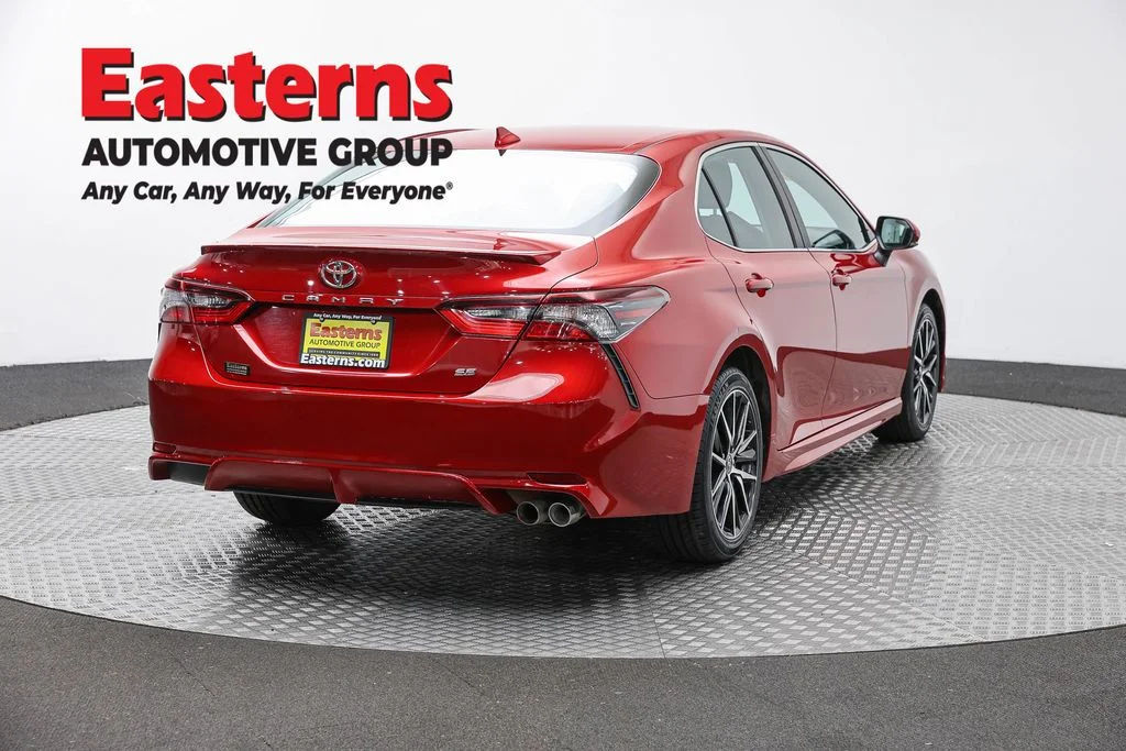 Used 2023 Red Toyota SE image 5