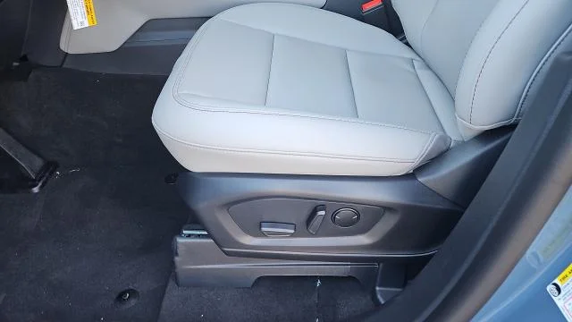 New 2026 Vapor Blue Metallic Ford Active RWD image 24