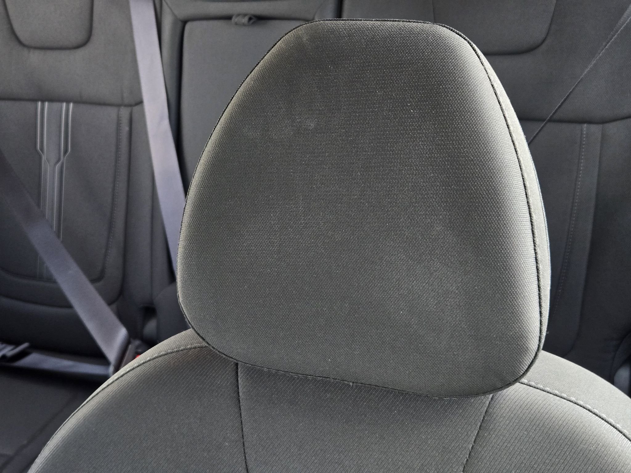 Used 2024 White Pearl Hyundai SEL image 25