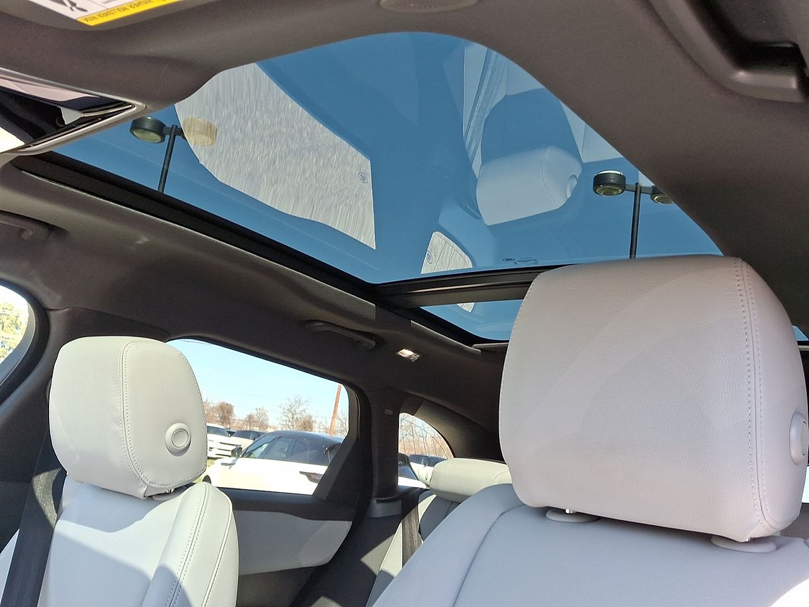 2026 Land Rover Range Rover Velar S - Photo 25