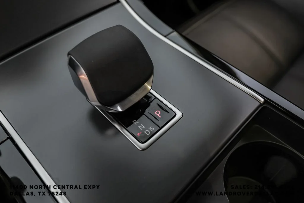 Certified Used 2026 Fuji White Land Rover S image 24