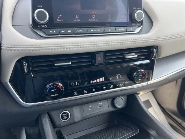 2023 Nissan Rogue SV - Photo 37