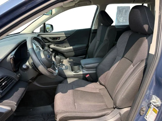 Used 2024 Cosmic Blue Subaru 2.5i image 10