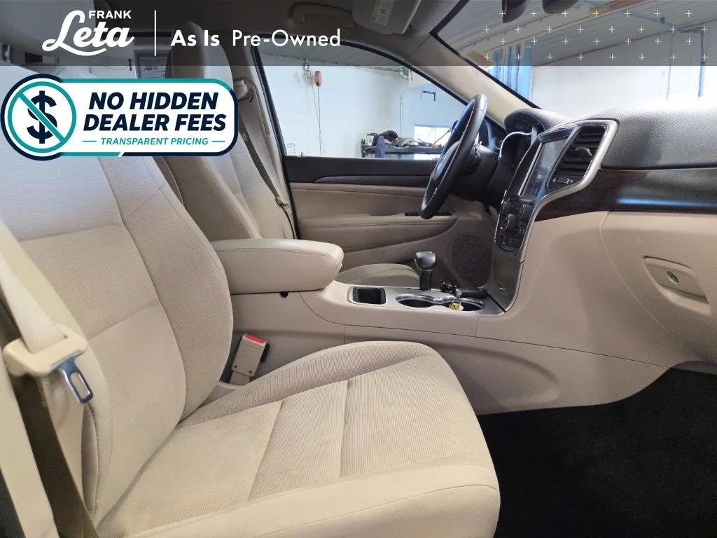 Used 2014 Black Jeep Laredo image 18