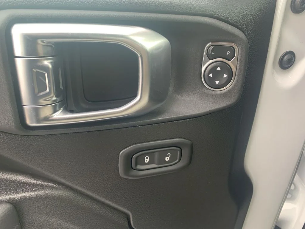 2026 Jeep Gladiator Willys - Photo 13