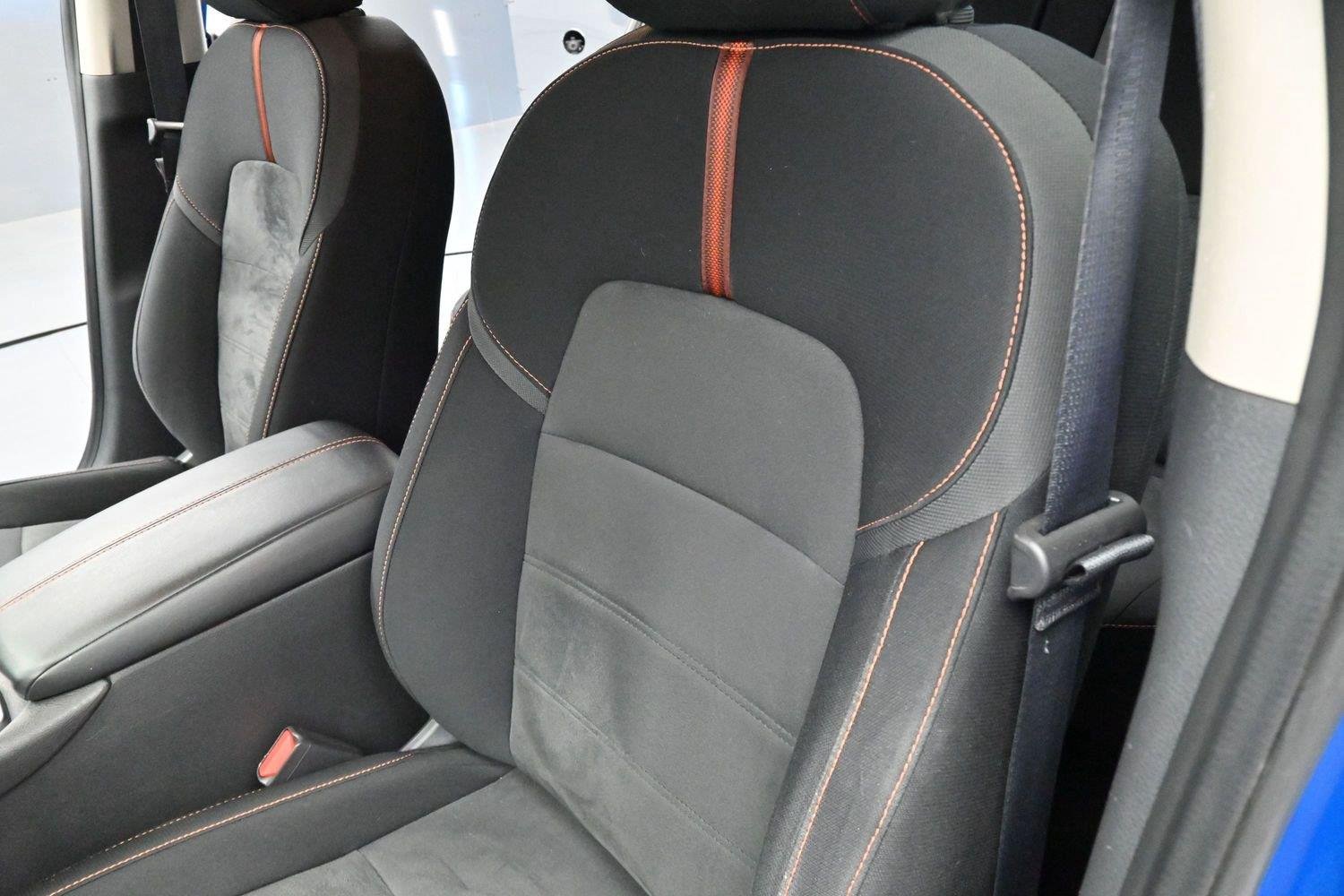 Used 2023 Electric Blue Metallic/Super Black Nissan SR image 13