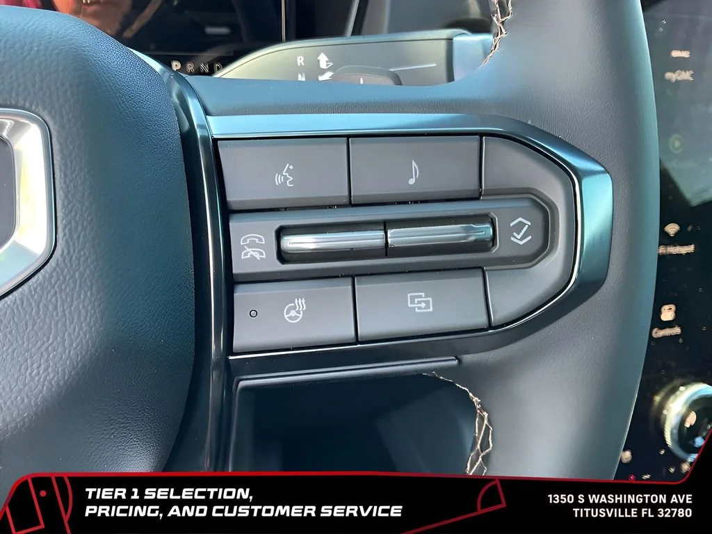 New 2026 Summit White GMC AT4 image 30