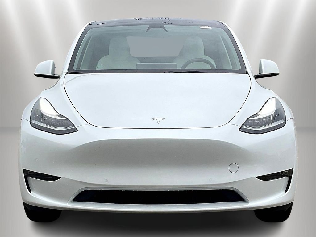 Used 2022 Tesla Model Y Long Range with VIN 7SAYGDEE2NF418677 for sale in Naperville, IL
