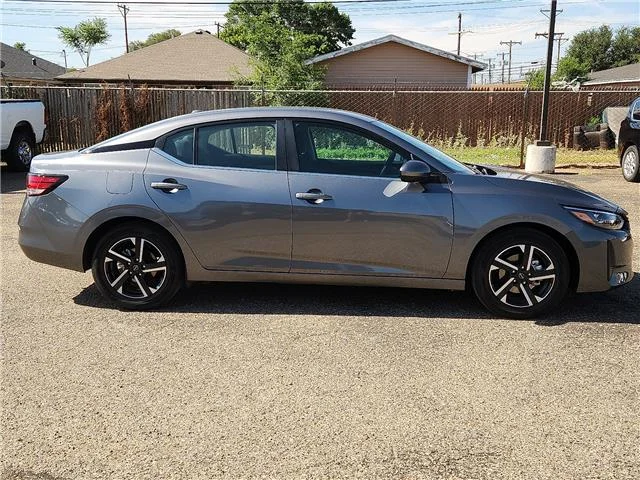 Used 2025 Gray Nissan SV image 5