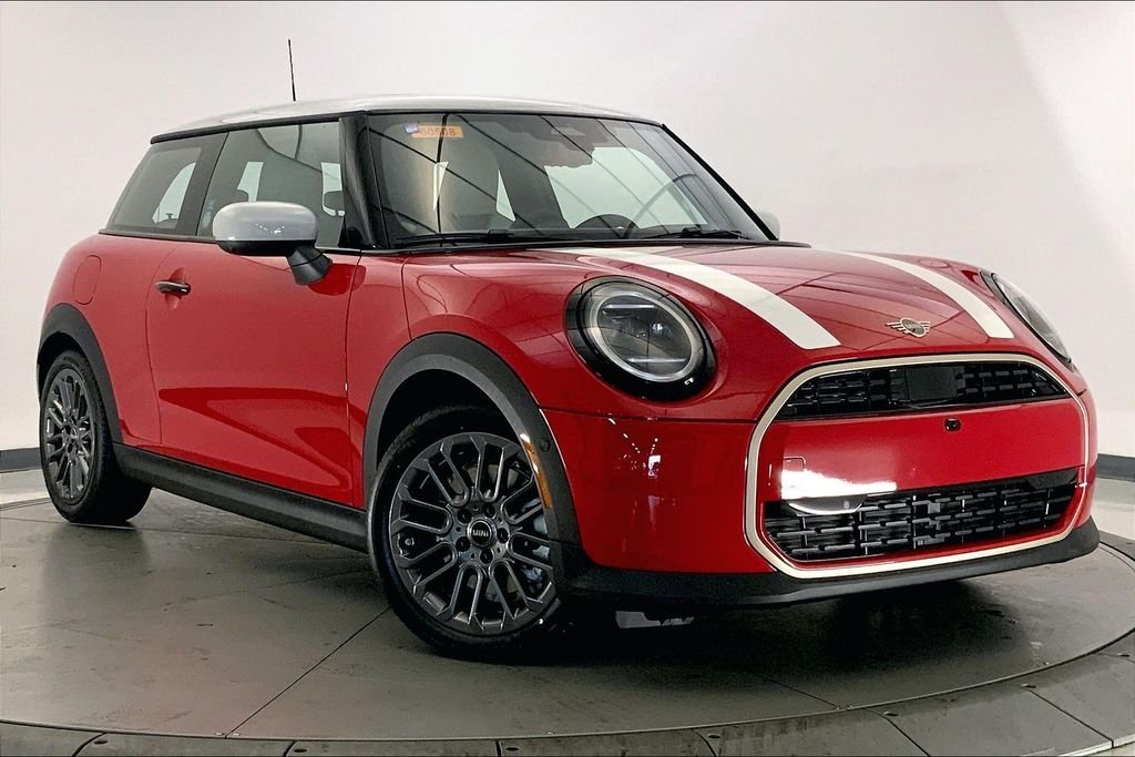 2026 MINI Hardtop's photo