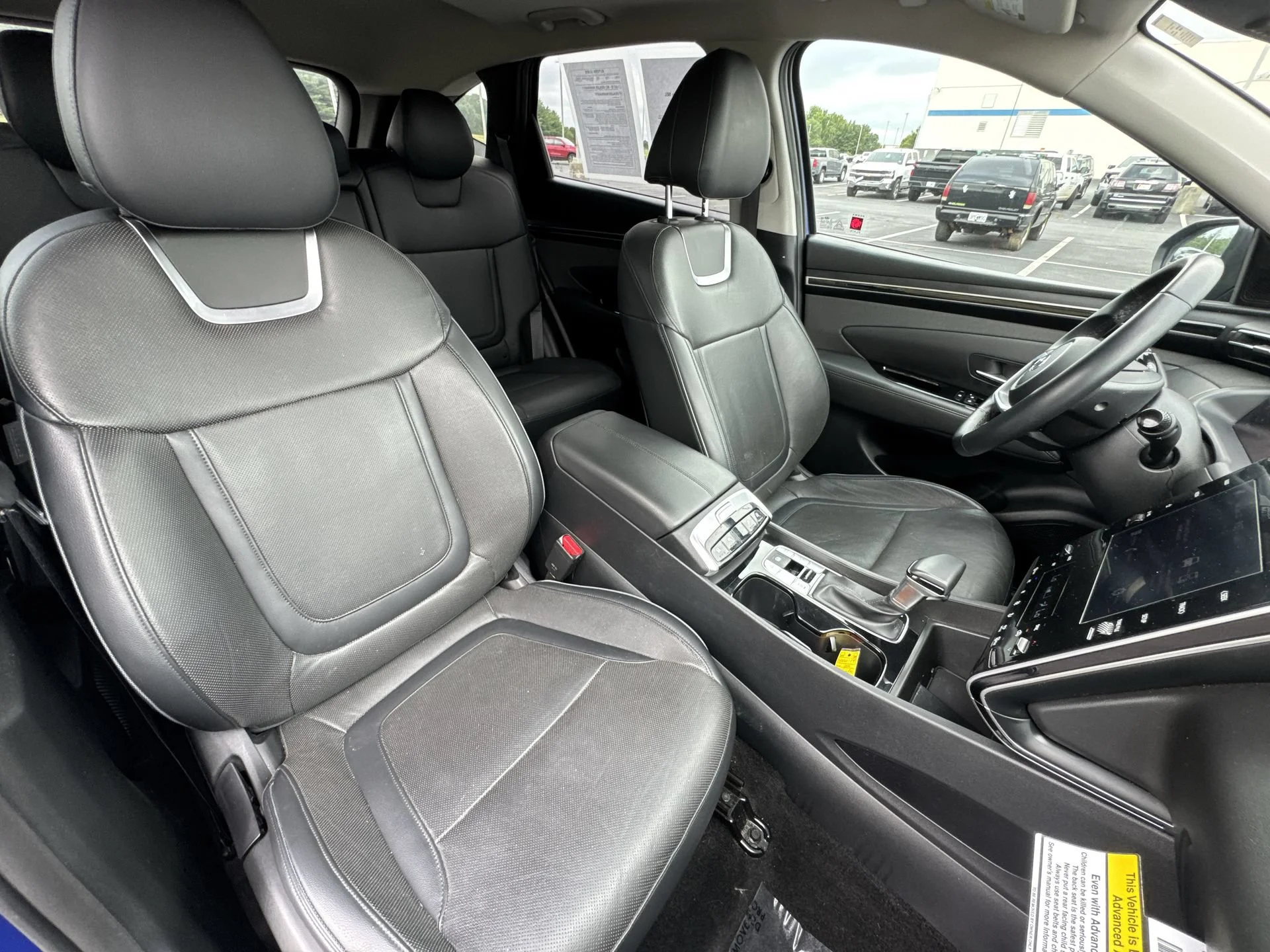 Used 2022 Intense Blue Hyundai SEL image 24