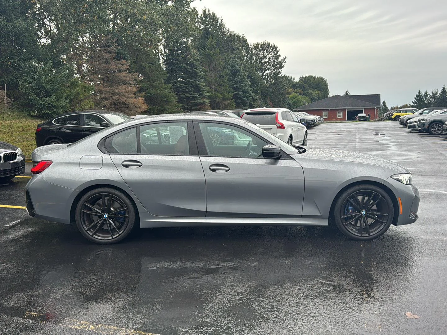 Used 2024 Skyscraper Grey Metallic BMW M340i xDrive image 2