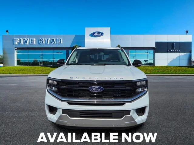 New 2026 Space Silver Metallic Ford Platinum image 2