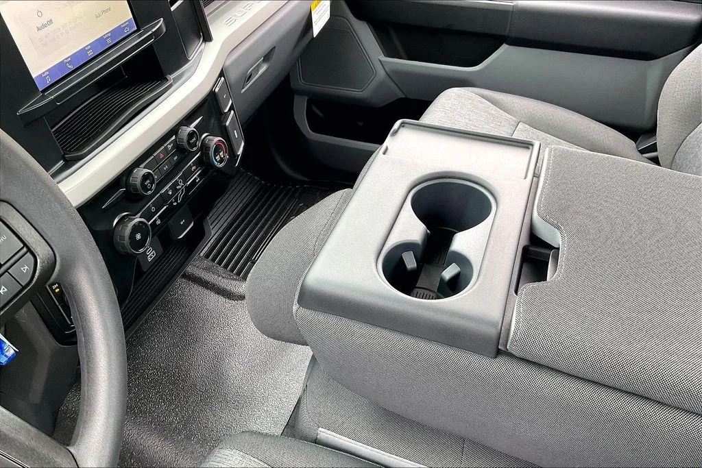 New 2026 Oxford White Ford F-250® XL image 16