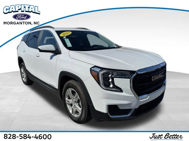Used 2023 White GMC SLE image 1