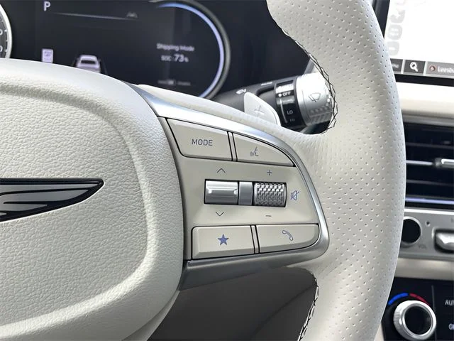 Used 2026 White Genesis 2.5T Prestige image 31