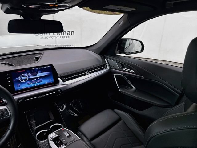 Used 2026 Black Sapphire Metallic BMW M35i image 25