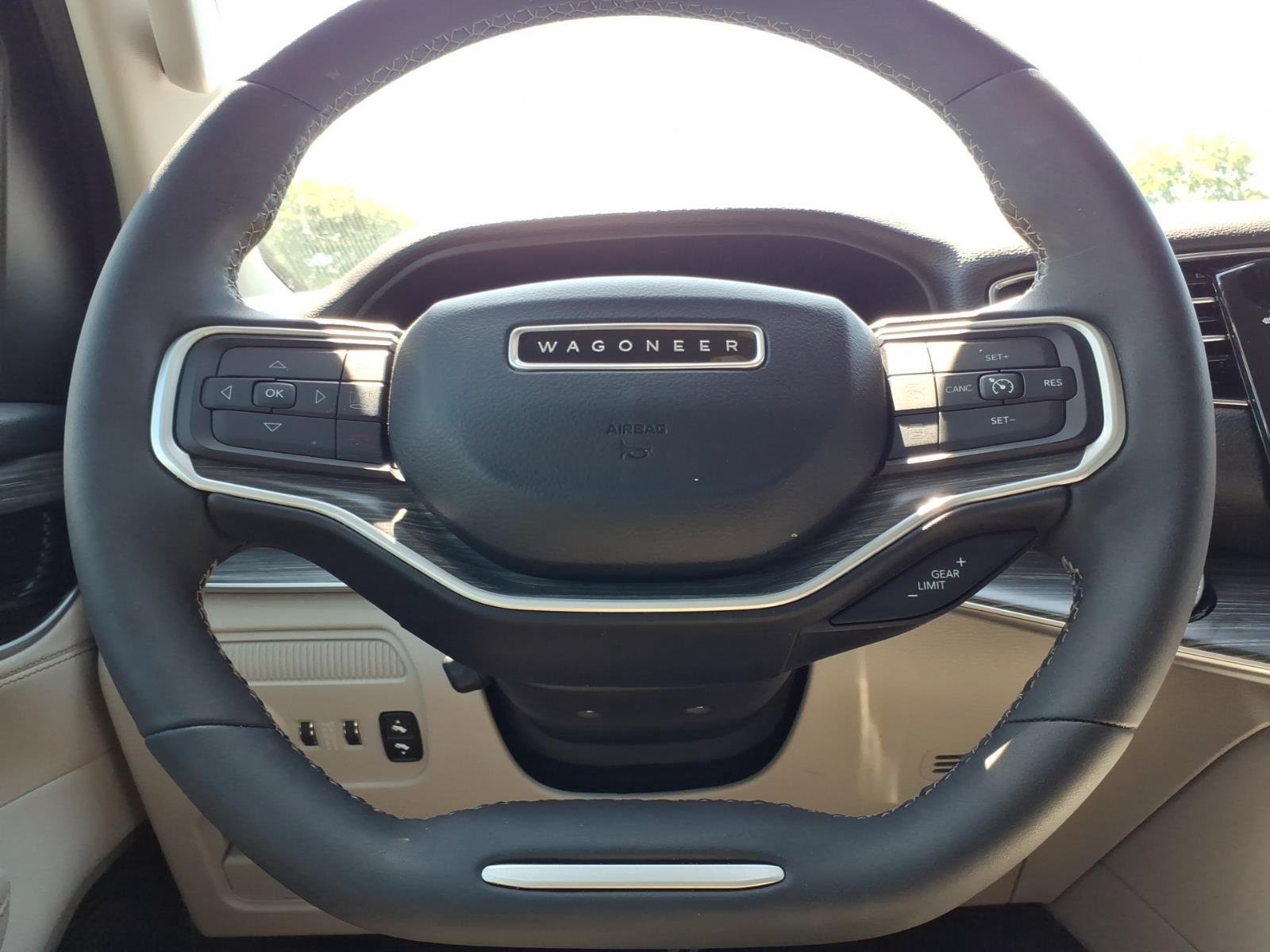 Used 2023 Baltic Gray Metallic Clearcoat Jeep Series II image 27