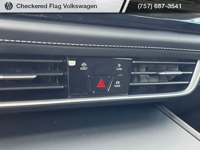 New 2026 White Volkswagen 2.0T SE image 42