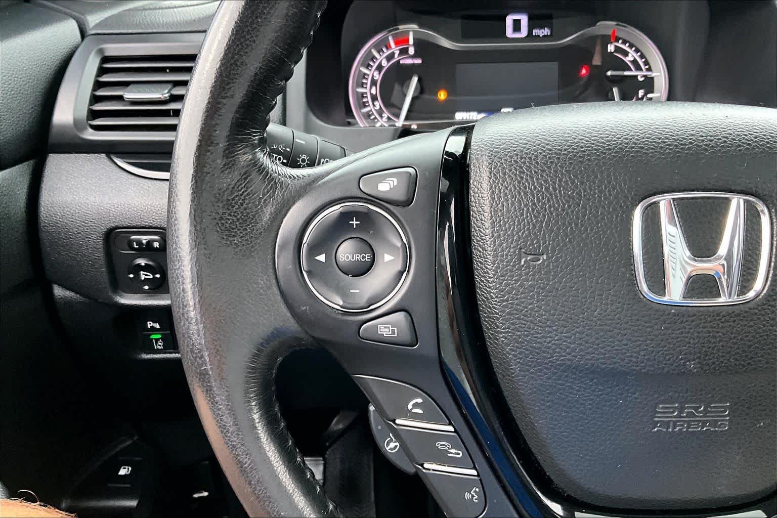 Certified Used 2018 Crystal Black Pearl Honda RTL-E image 24